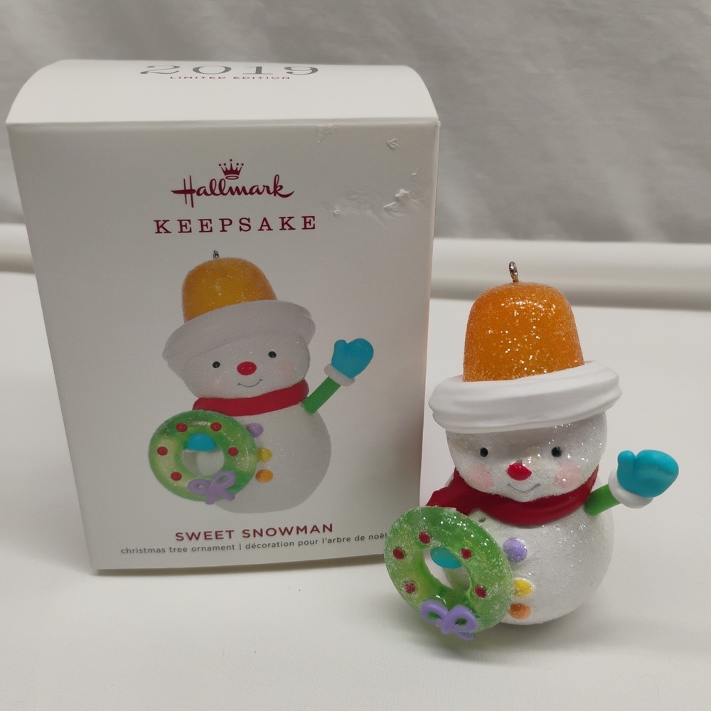 NOS Hallmark Keepsake SWEET SNOWMAN Christmas Tree Ornament Gumdrop